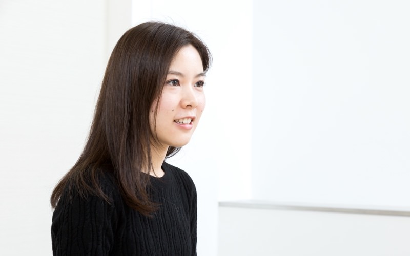 互いにフォローし合う家族的な社風